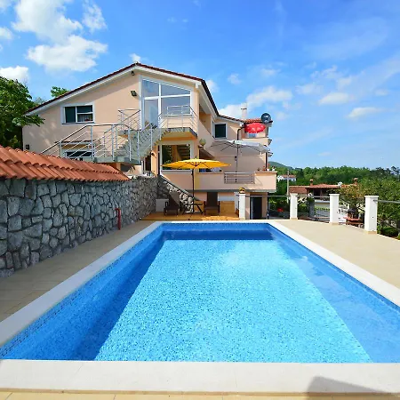 Tihomir-2 By Interhome * Veprinac