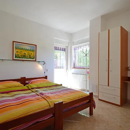 Apartment Tihomir-2 By Interhome Veprinac